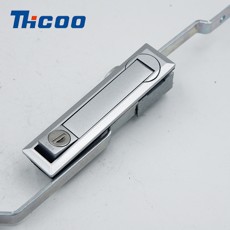 Apăsați butonul Bounce Rocker Lock-A8201
